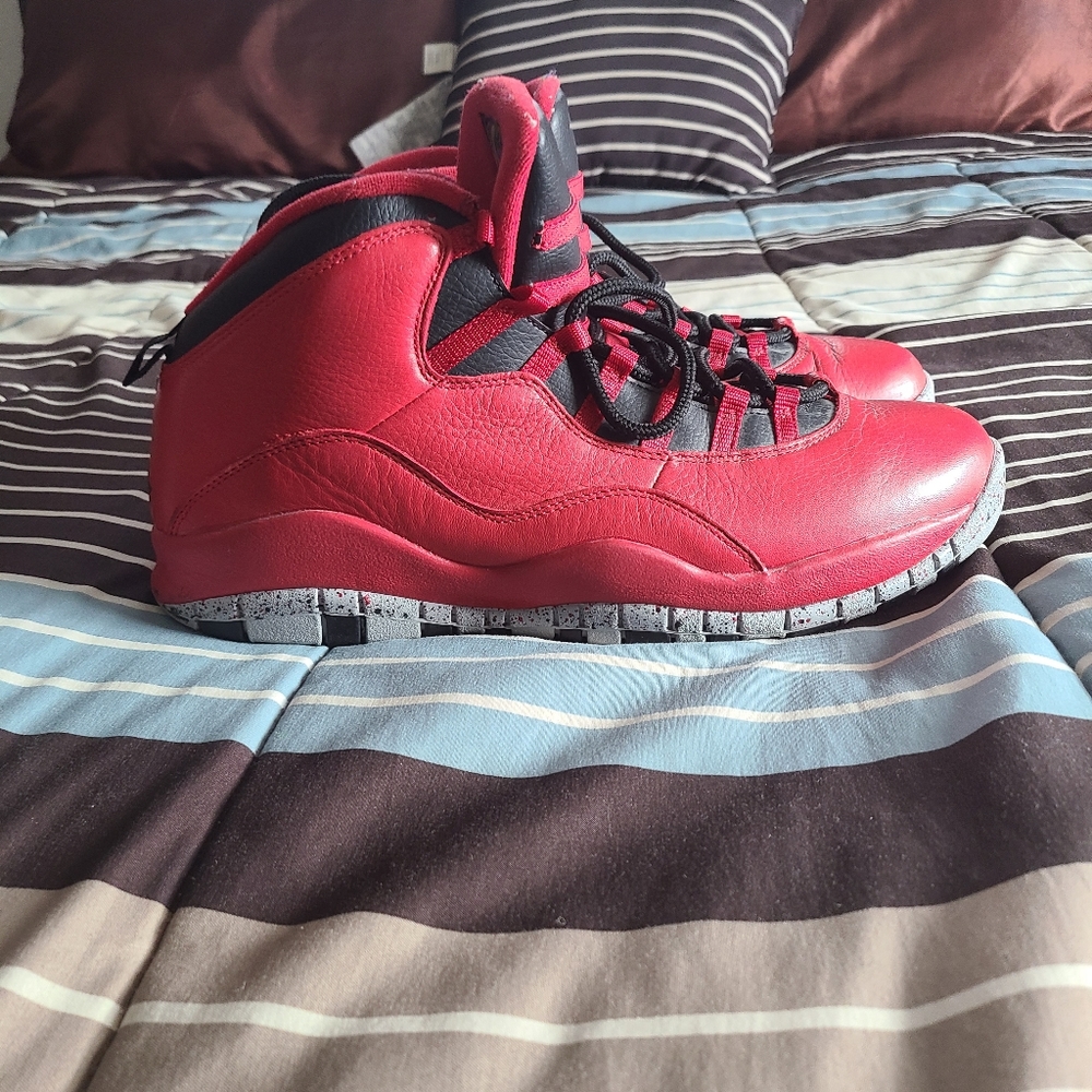 Jordan 10's - Picture 3 of 5